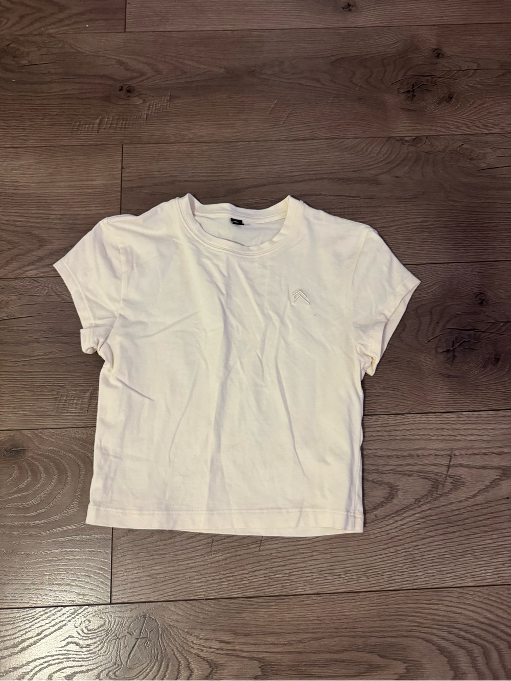 Oner Active Women’s Off White Cropped Crewneck Baby Tee Casual Size S